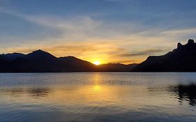 La Estrella complejo del lago